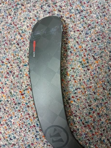 Basar -  Komposit-Eishockeyschläger Warrior Novium 2 Pro Senior  W03 Backstrom Linke Hand unten  Flex 85
