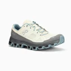 Damen Laufschuhe On  Cloudventure