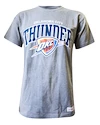 Herren T-Shirt Mitchell & Ness Team Arch Traditional NBA Oklahoma City Thunder