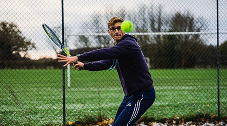 Schwunggewicht – eine Eigenschaft, die für die Auswahl des richtigen Tennisschlägers wichtig ist