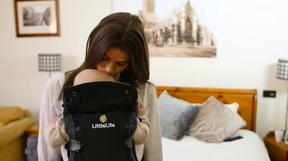 Kindertrage Little Life  Acorn Baby Carrier