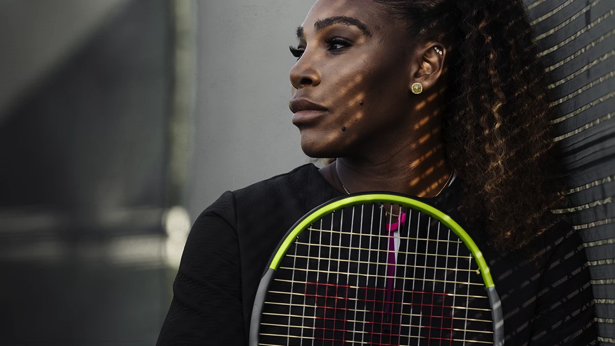 Serena Williams mit neuen Tennisschläger Wilson Blade v7