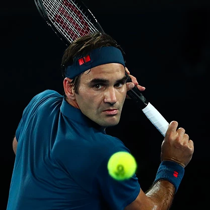 Roger Federer mit Tennisschläger Wilson Pro Staff