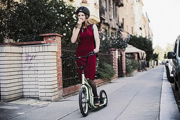 Scooter für die Stadt von Yedoo